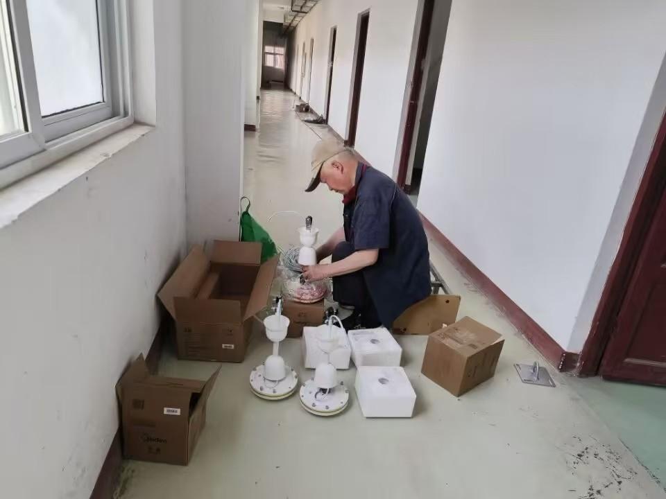 宿州二中项目部丨战高温抢工期，253台电扇加装完美收官