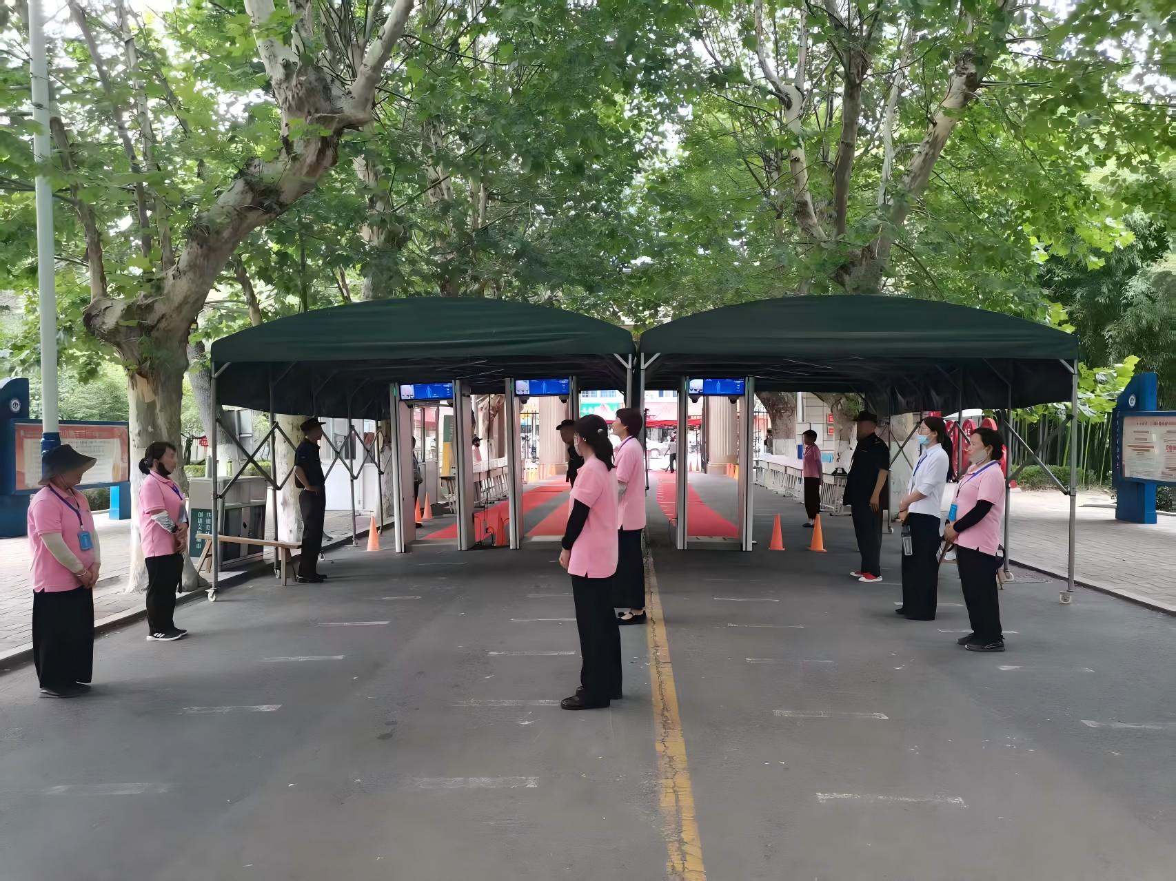 暖心护航 筑梦中考——一初中项目部以匠心服务守护学子逐梦路
